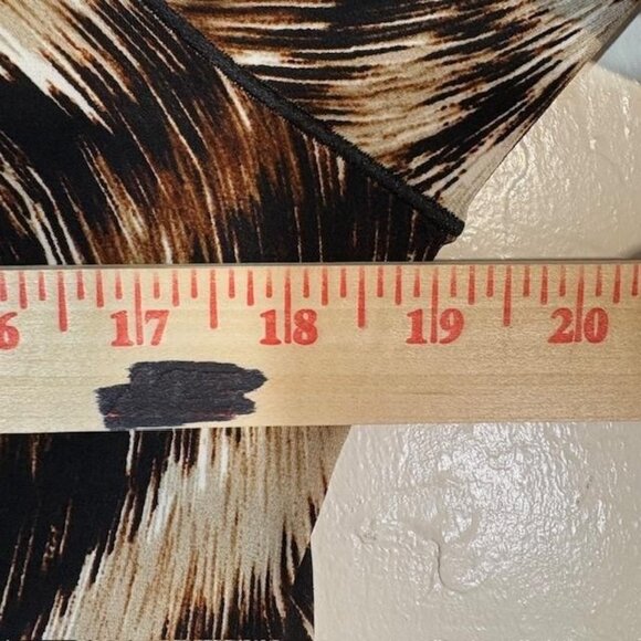 Eva Varro Shirt Womens Medium Animal Print V Neck 3/4 Sleeve Tunic Made USA - Picture 5 of 6